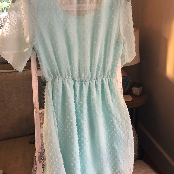 Dress - Picture 2 of 3